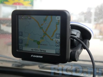 Digma DM350 – крохотный GPS-навигатор