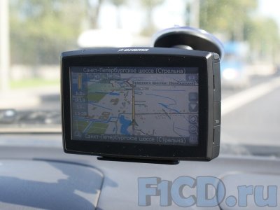 Навигатор Digma DM430B – функциональный проводник в помощь водителю
