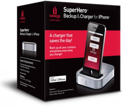 Iomega SuperHero Backup and Charger for iPhone спасет данные