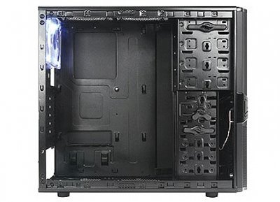 Thermaltake анонсирует новые корпуса V3 Black Edition