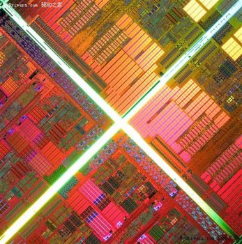 Когда AMD освоит 28 нанометров?