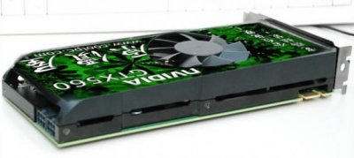 Видеокарта GeForce GTX 560 Ti перед объективом во всей красе