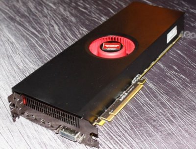 Инженерный образец Radeon HD 6990 на фото