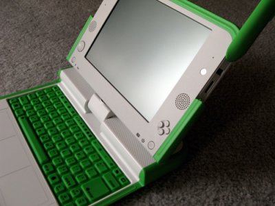 Детские ноутбуки OLPC обзаведутся новыми экранами