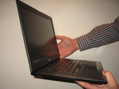 Dell Latitude Z – ноутбук с беспроводной зарядкой