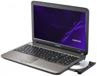 Samsung выпускает ноутбук R540 с процессором Core i3-370M