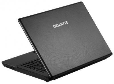 Gigabyte P2532N: игровой ноутбук на базе Sandy Bridge