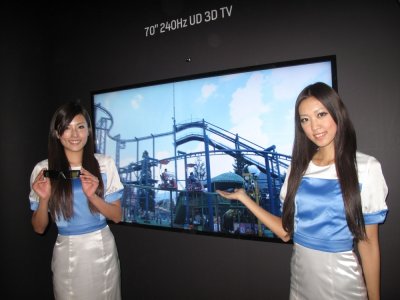 UD-панель Samsung имеет разрешение 8 млн. пикселей