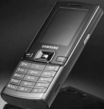 Samsung D780 Dual – сотовый телефон с двумя сим-картами