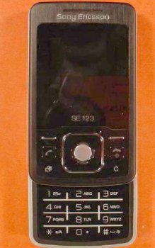 Sony Ericsson T303 одобрен Федеральной Комиссией Связи США