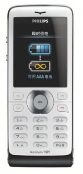 Philips Xenium X520 – телефон с пальчиковой батарейкой