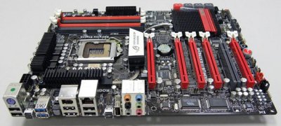 ASUS Maximus Extreme III P55: первые фото!