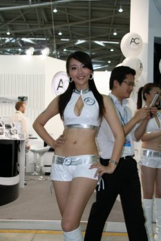 TOP 30 лучших девушек на Computex 2009!