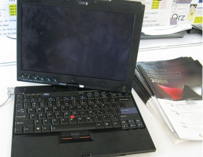 Появились первые фотографии ноутбука X200t от Lenovo