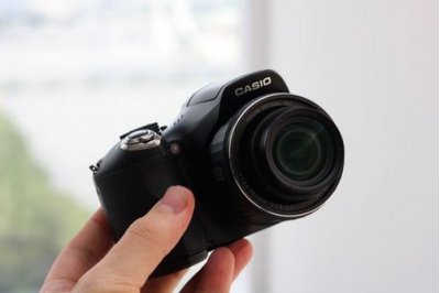 Фотоаппарат Casio EX-FH20 может делать 40 снимков в секунду