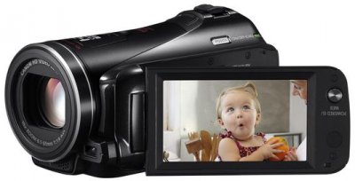 Canon LEGRIA HF M – камеры для опытных любителей