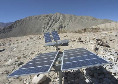 Исследователи нашли 3 дешёвых материала для солнечных панелей